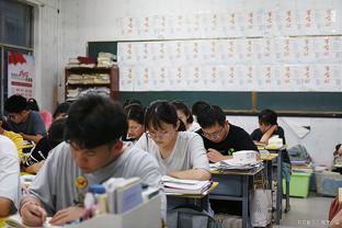 稳定输出！阿尔达马10投5中拿下15分13板3助两双数据